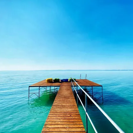 Tópart 4* Balatonvilágos