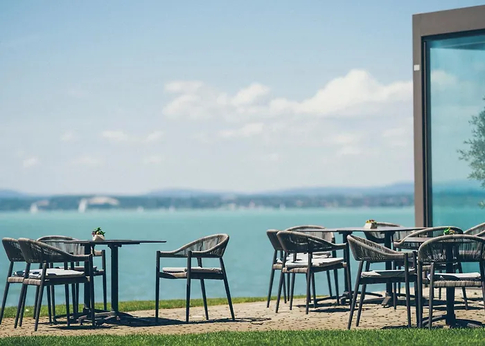 Topart Balatonvilágos