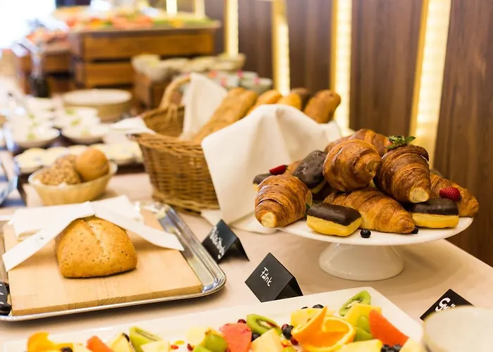 ホテル Topart Balatonvilágos