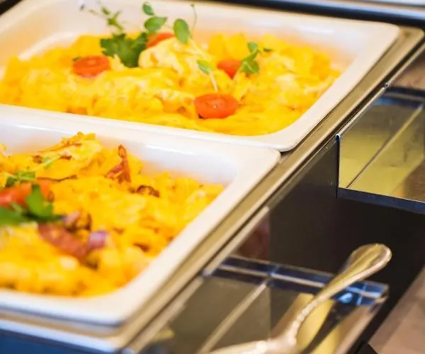 Topart Hotel Balatonvilágos