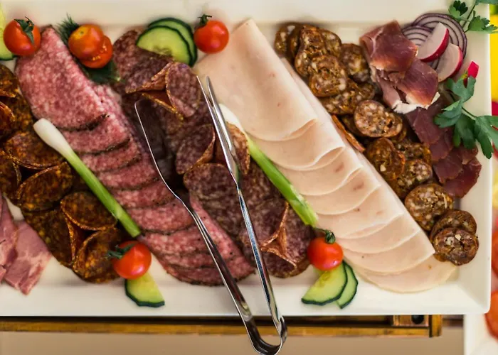 ホテル Topart Balatonvilágos