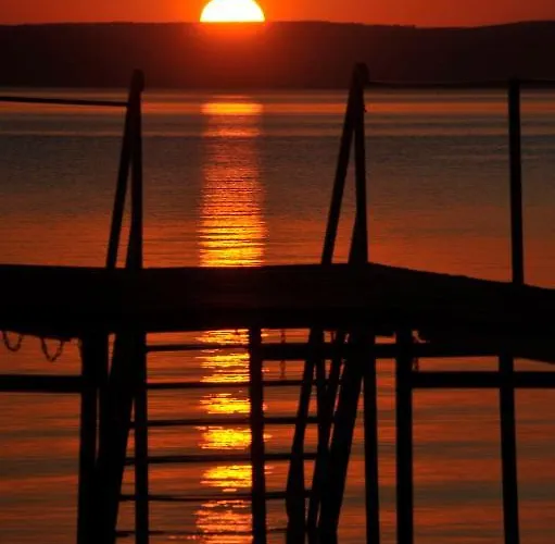 Ξενοδοχείο Topart Balatonvilágos